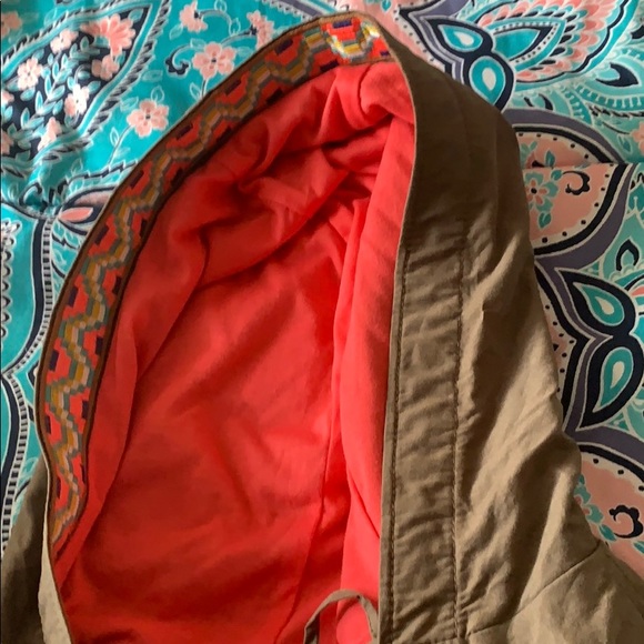 Jacket - Picture 2 of 3